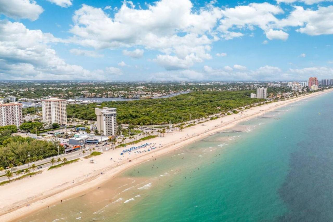 The Purple Pelican Beachfront With Ocean Balcony Unit 1 Форт Лодърдейл Екстериор снимка